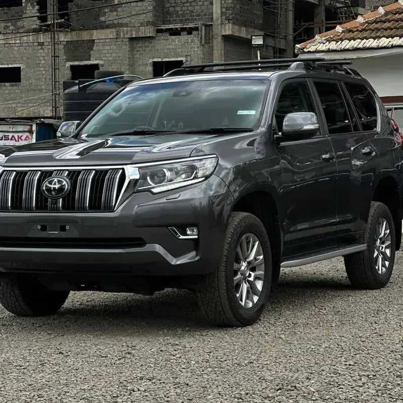 TOYOTA PRADO KAKADU