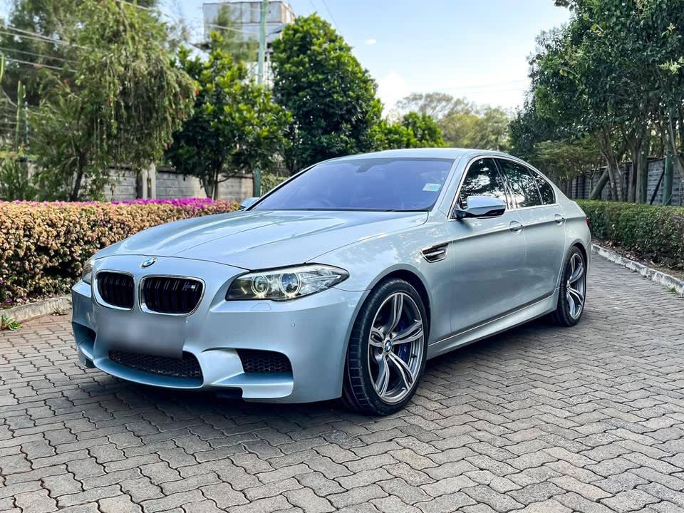 2013 BMW M5
Asking ksh