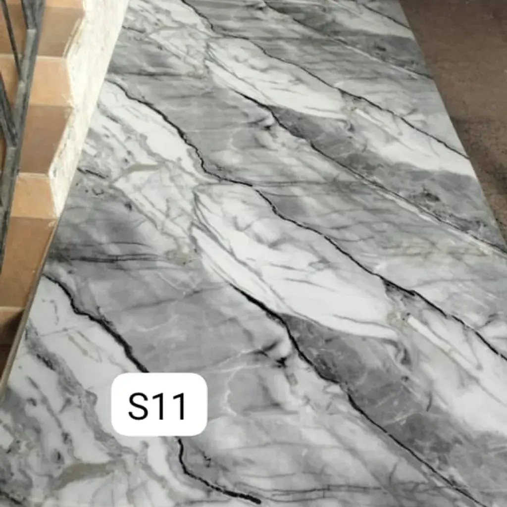 Marble Countertop with Black Veining